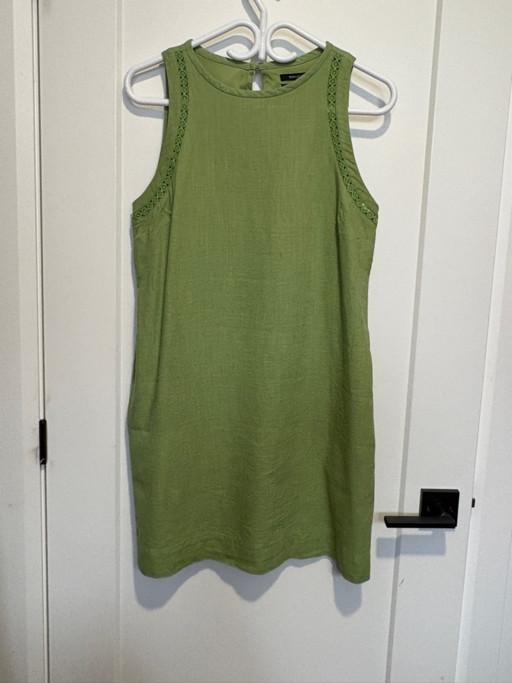 RW&CO. Lime Green Sleeveless Shift Dress